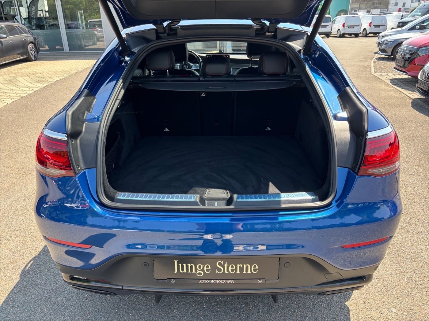 Mercedes-Benz GLC 220 d 4MATIC Coupé AMG Night*AHK*360°*StandH foto 14