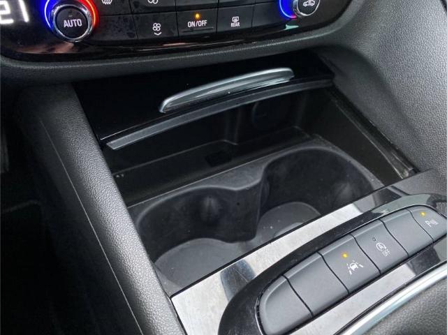 Opel Insignia Sports Tourer Elegance 1.5D MT LED+NAVI