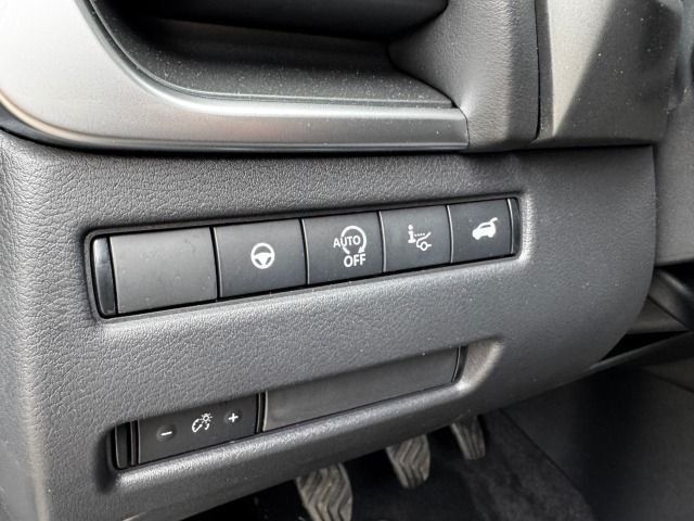 Fahrzeugabbildung Nissan Qashqai 1.3 DIG-T 6MT N-Connecta WP*KP*AFA*MJ25