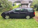 Volkswagen Bora V5 2.3 170 PS Highline Variant - Volkswagen Bora Highline mit Benzin-Antrieb
