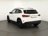 Mercedes-Benz GLA 250 4Matic AMG-Line LED Navi Alcantara DAB - Mercedes-Benz GLA 250 Gebrauchtwagen in Hamburg