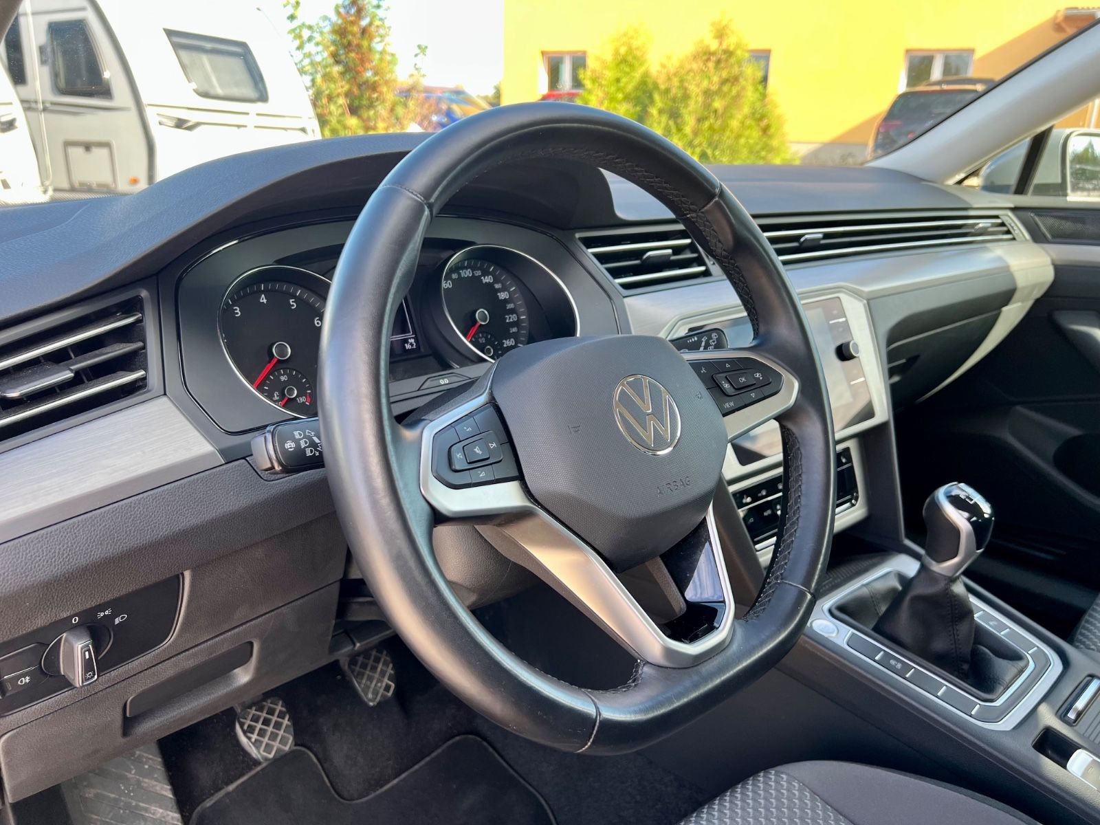 VW Passat Variant Conceptline AAC NAVI KAMERA SHZ