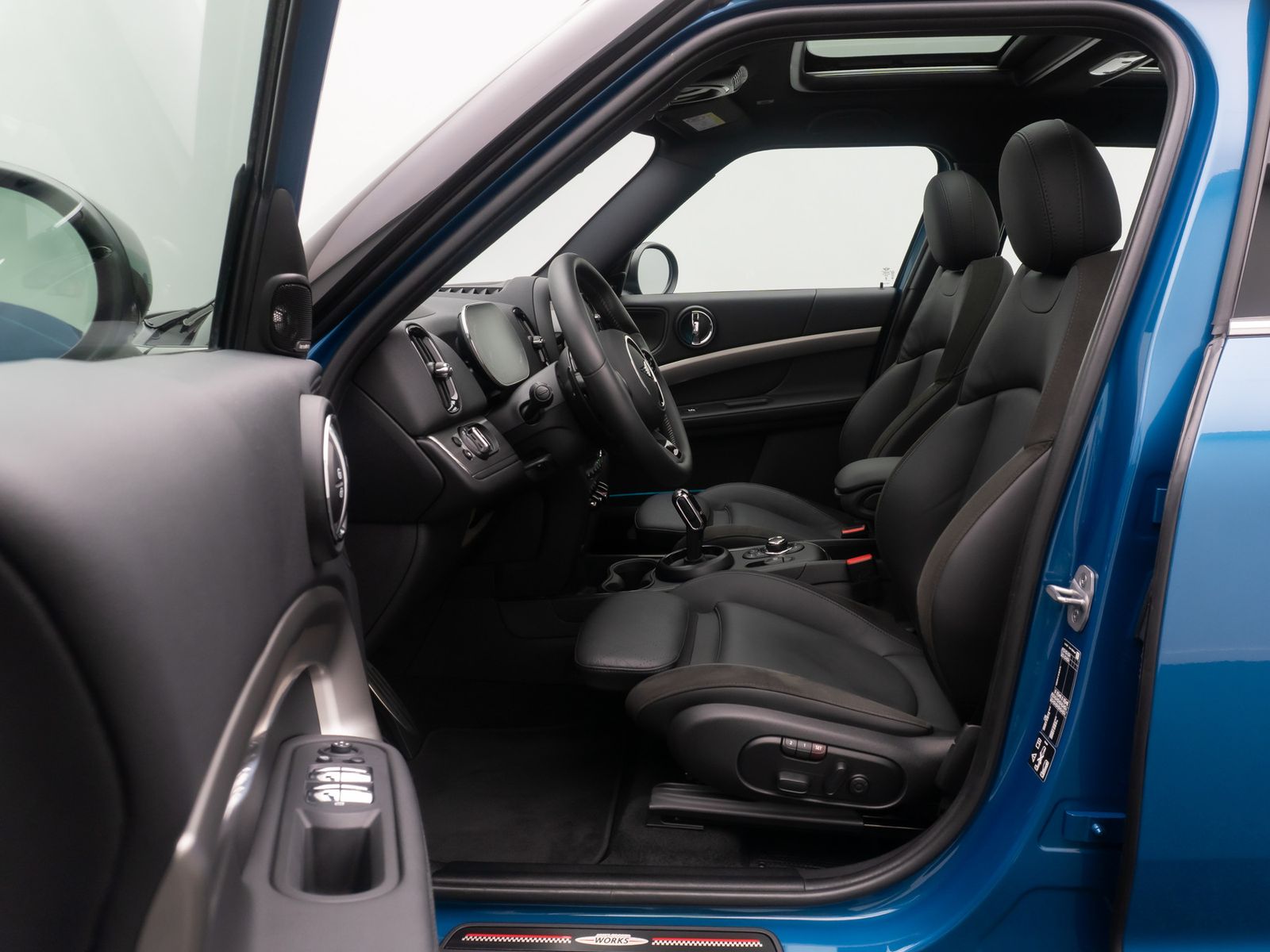 Fahrzeugabbildung MINI John Cooper Works Countryman ALL4 HUD H/K Voll