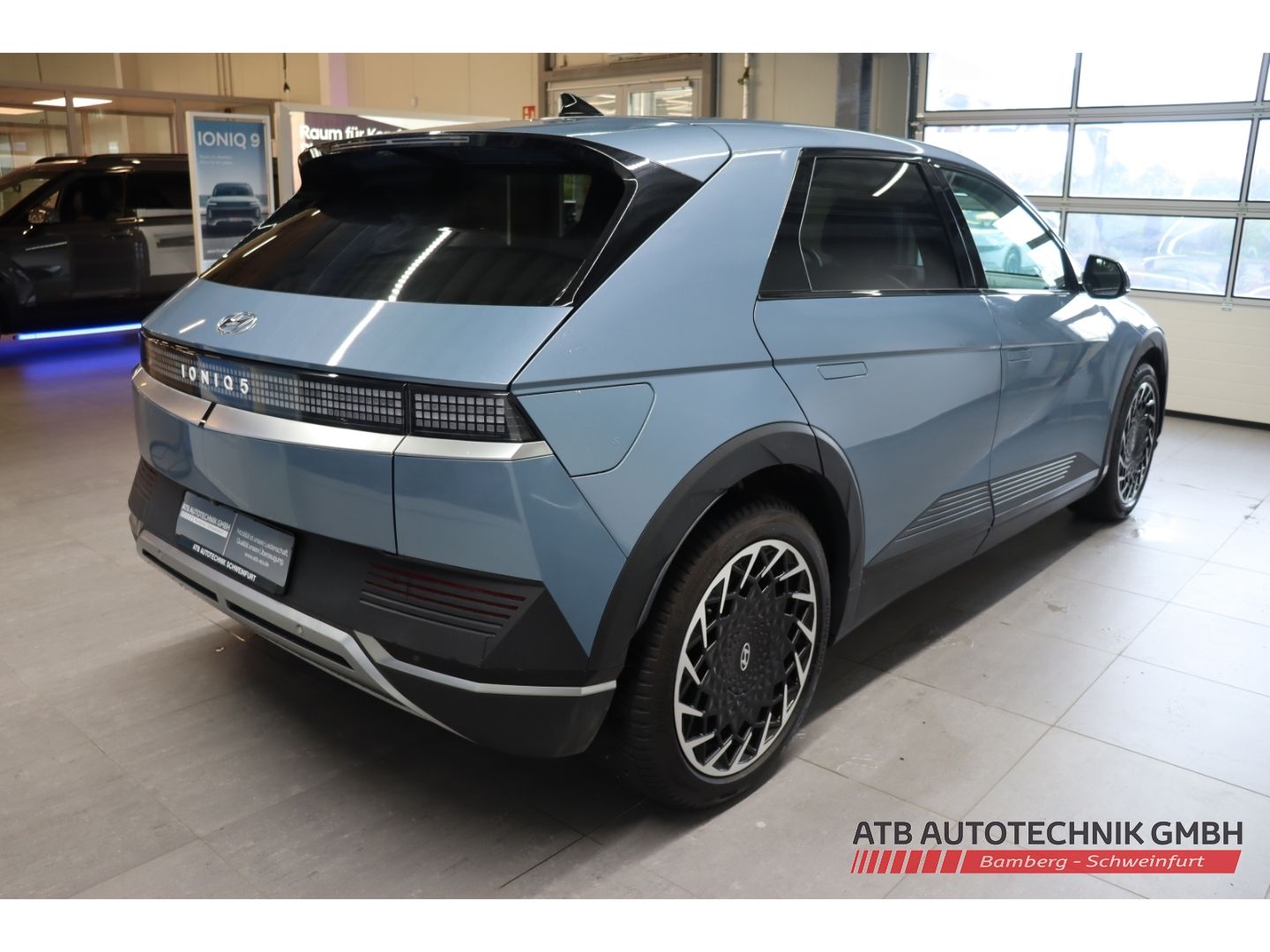 Fahrzeugabbildung Hyundai IONIQ 5 77,4 kWh TECHNIQ 98,8% SOH Navi LED ACC