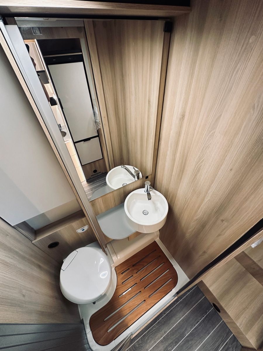 Fahrzeugabbildung NobelART T-5000 - Modell 2026