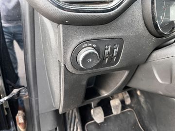 Opel Crossland (X) - 11