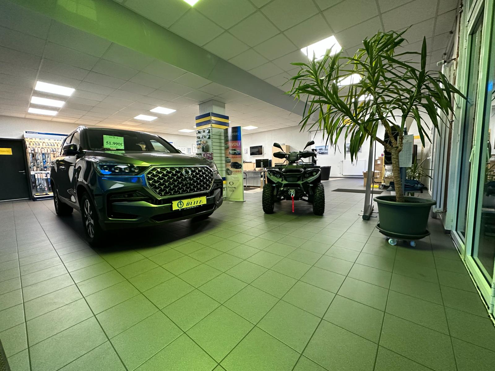 showroom-image-main