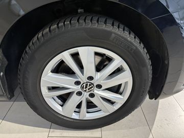 Fotografie 4 des VW Touran 1.5 TSI ACT OPF DSG Comfortline