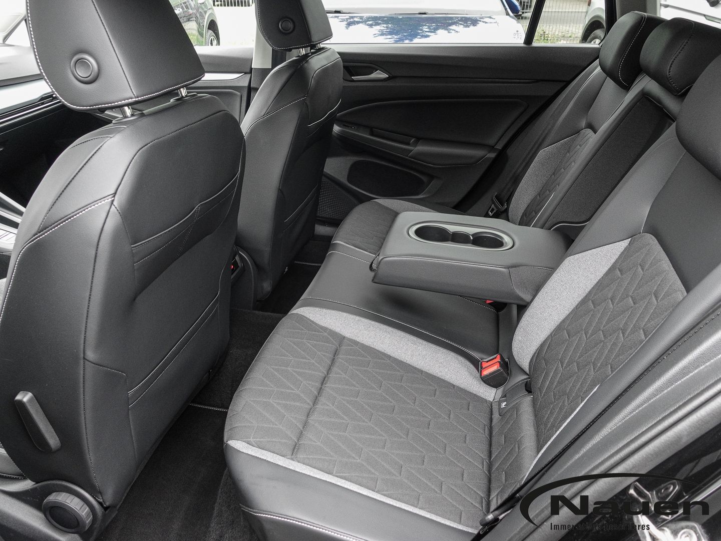 Volkswagen Golf - Bild 20