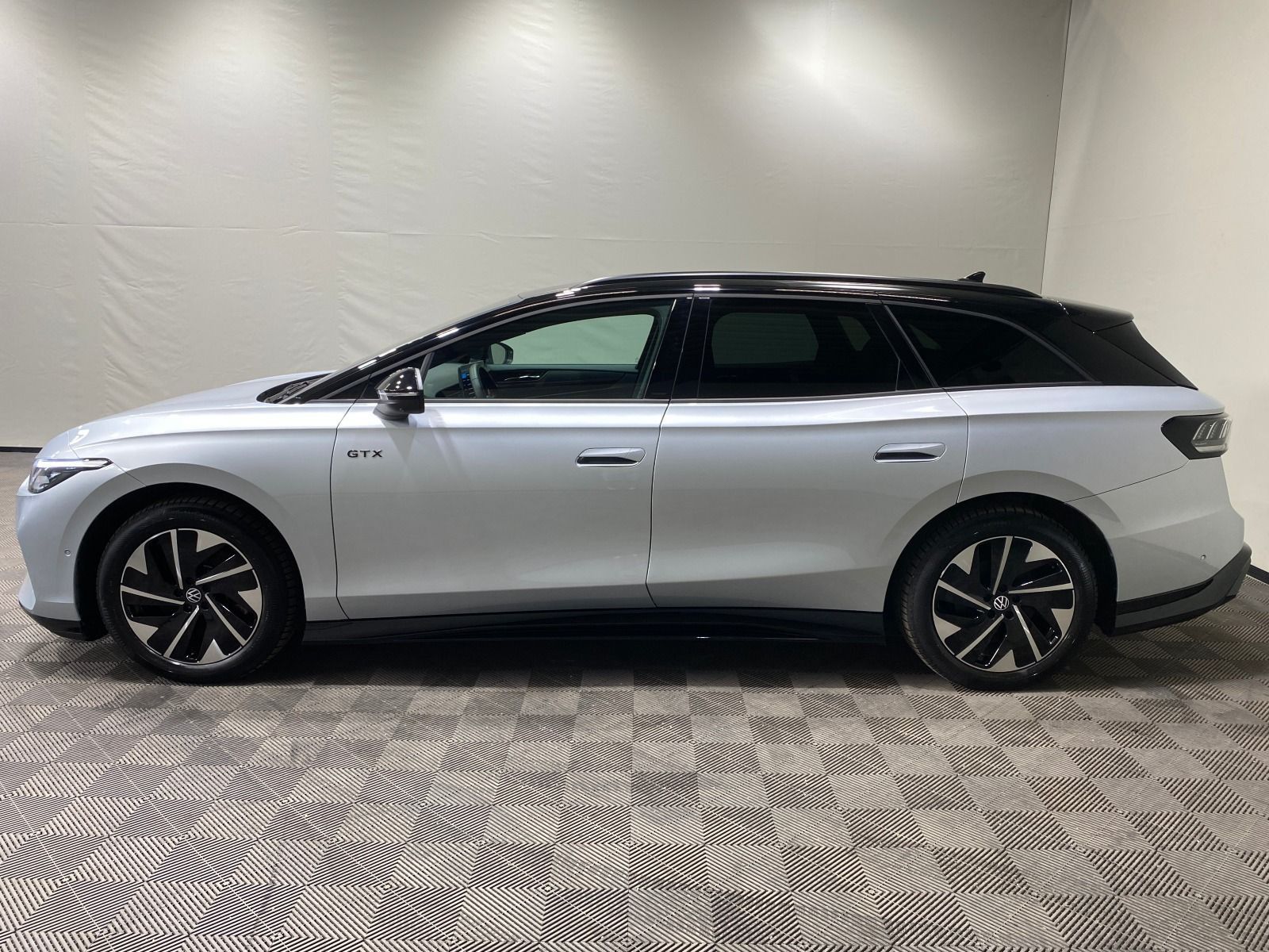 Volkswagen ID.7 Tourer GTX | MATRIX NAVI PANO HARMAN AHK imagem 3