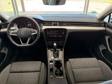 Volkswagen Passat BusinessR.Kamera1.HdCarPlaySHZ V+H