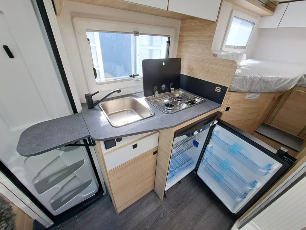 Autohaus Zimpel & Franke -  Challenger S217GA +Automatik+Solar+Markise - Bild 9