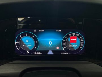 Volkswagen Golf - 10