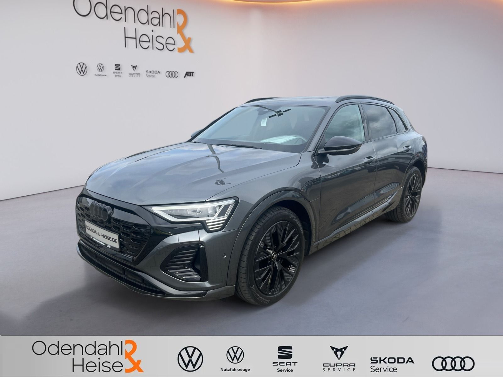Audi Q8 S line 55 e -tron quattro PANO / B & O / 360°