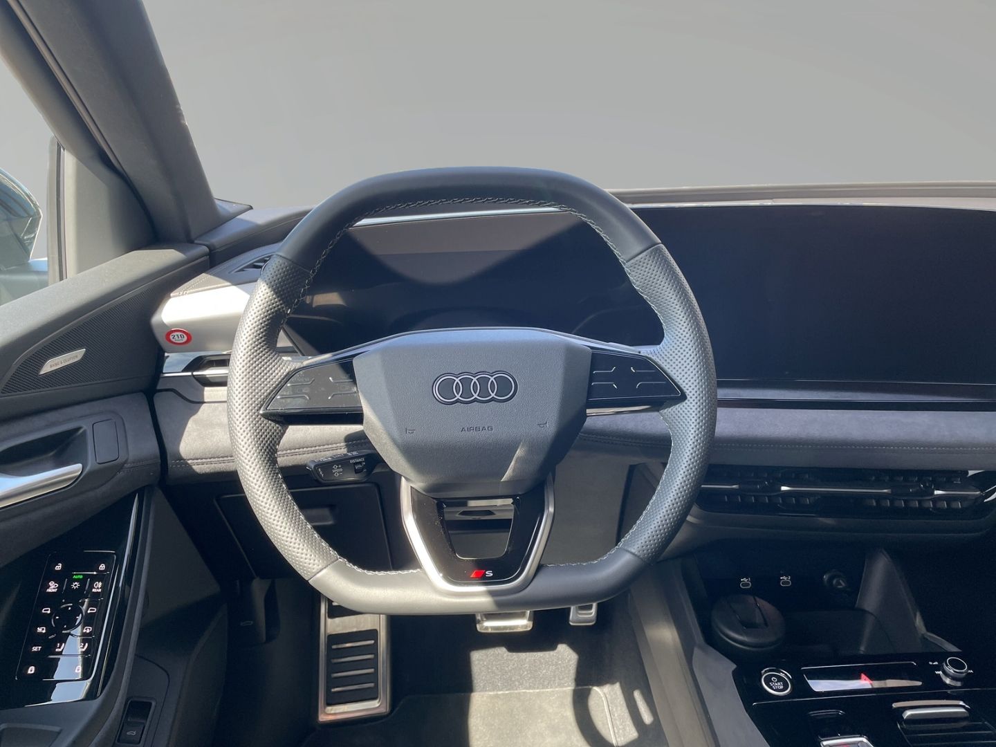 Audi Q6 e-tron - Bild 18