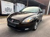 Fiat Croma 1.9 8V Multijet Dynamic Pur-O2 - Fiat Croma Dynamic mit Diesel-Antrieb