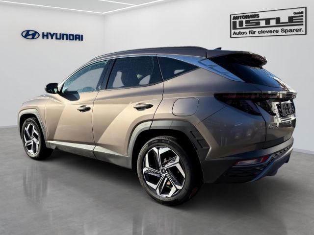 Fahrzeugabbildung Hyundai Tucson Trend Plug-In Hybrid 4WD AHK ELEKTRISCHE