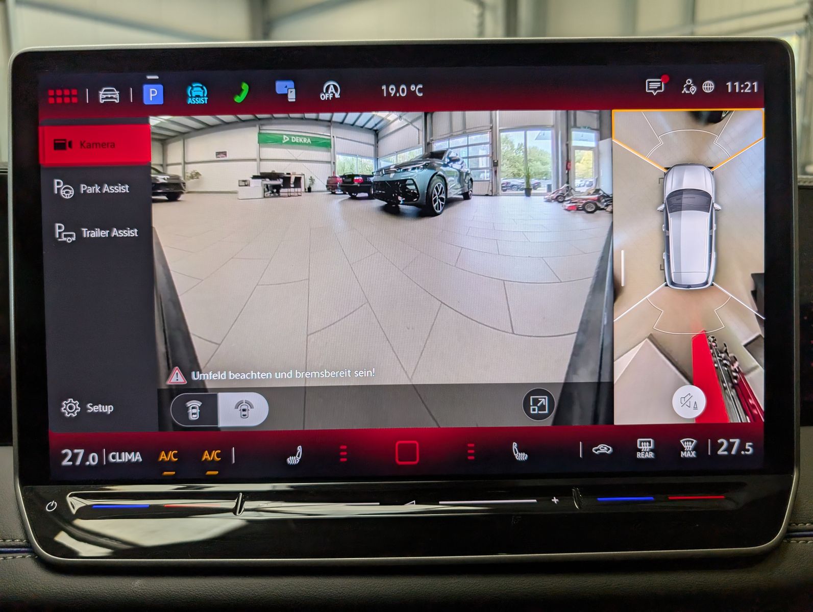 Fahrzeugabbildung Volkswagen Tiguan 2.0TDI R-Line 4M Pano H/K AHK Matrix 20"