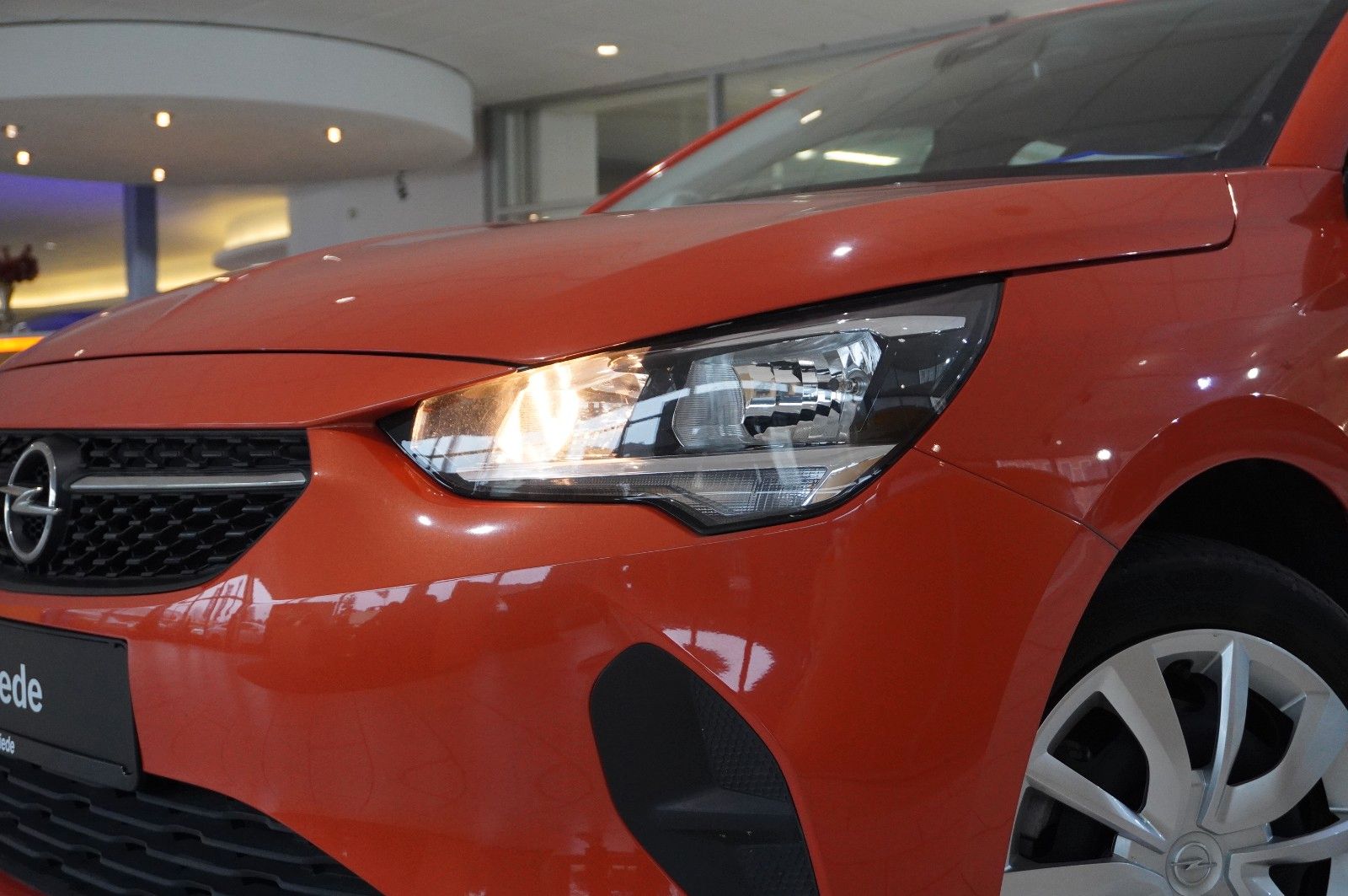 Fahrzeugabbildung Opel Corsa-e  EDITION 50kwh/7,4KW/KLIMA/ALLWETTER