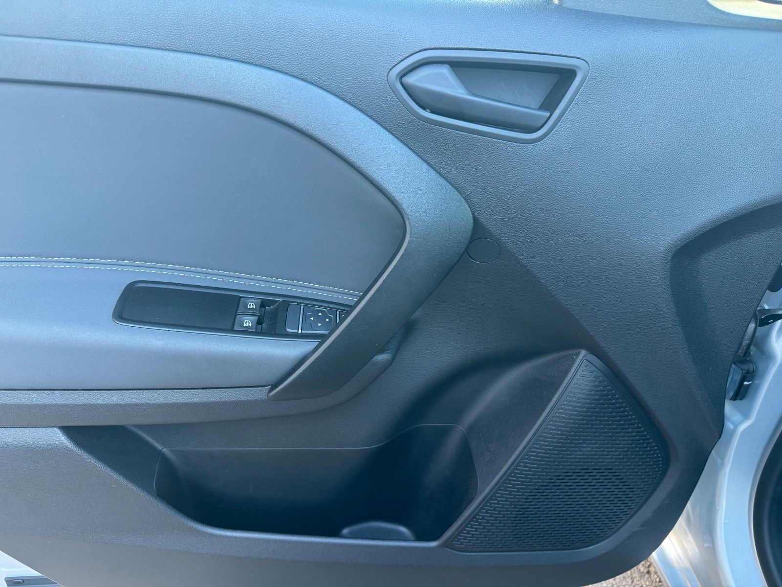 Fahrzeugabbildung Mercedes-Benz T 180 d MBUX Tempomat
