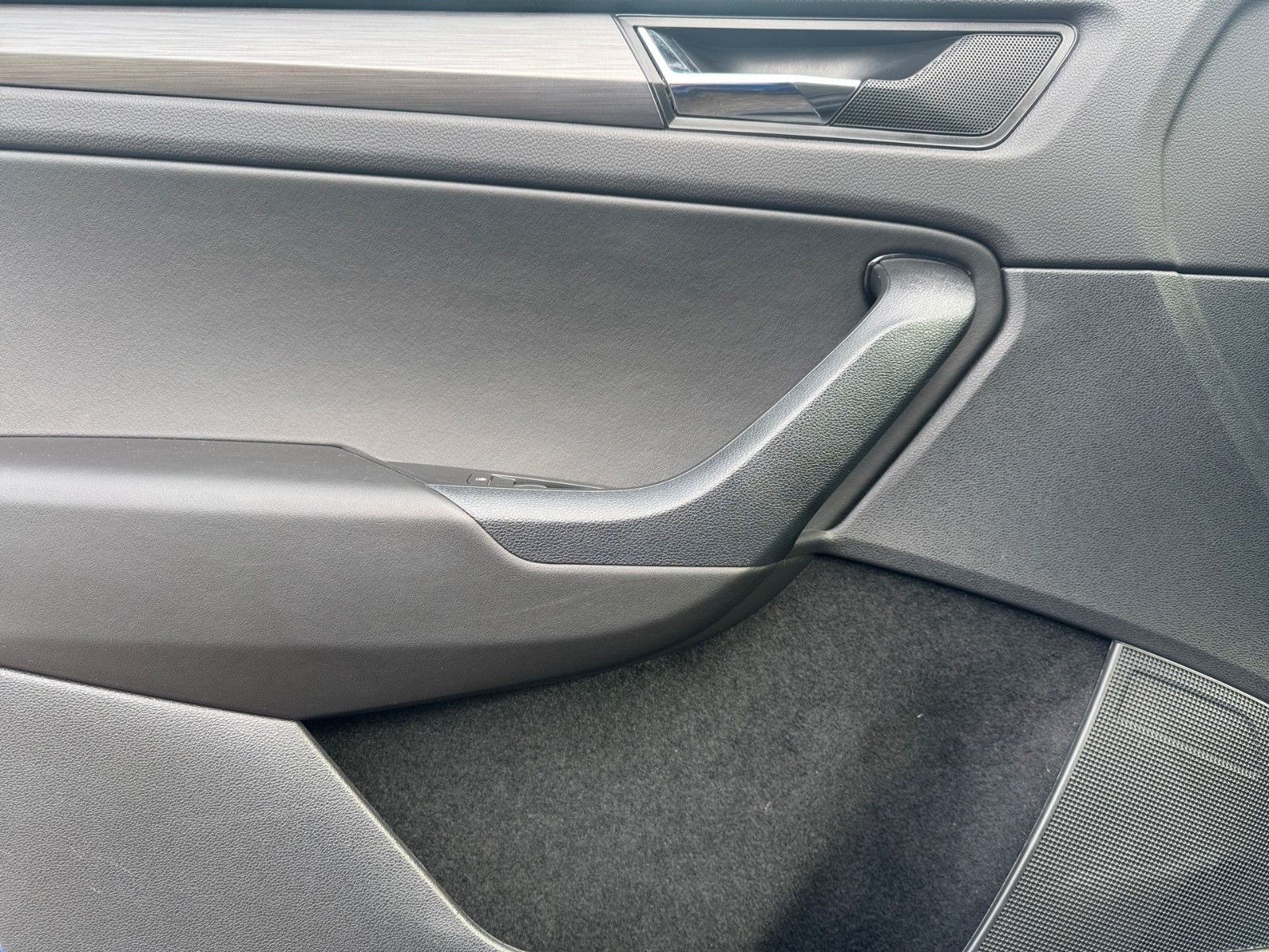 Fahrzeugabbildung SKODA Kodiaq Ambition 1.5 TSI