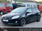 Ford Focus Titanium TÜV 11/26 Garantie Bi-Xenon Tempo - Ford Focus aus 2011: Limousine