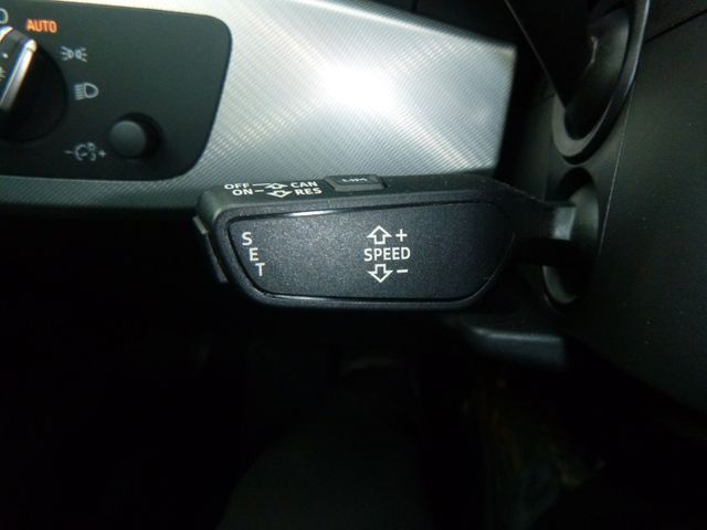 Fahrzeugabbildung Audi A4 1,4 TFSI Avant design>NAV/XENON/TEMP/PDC/SHZ<