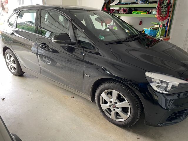 BMW 218 Active Tourer 218i Sport Line Sport Line