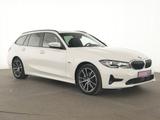BMW 320e Advantage AHK|Navi|ACC|ParkAssist|Laserlich - BMW 320 mit Hybrid-Antrieb: Kombi