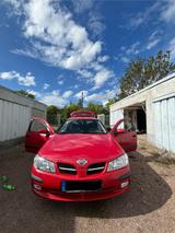 Nissan Almera - gebrauchte Nissan Almera aus dem Jahr 2002