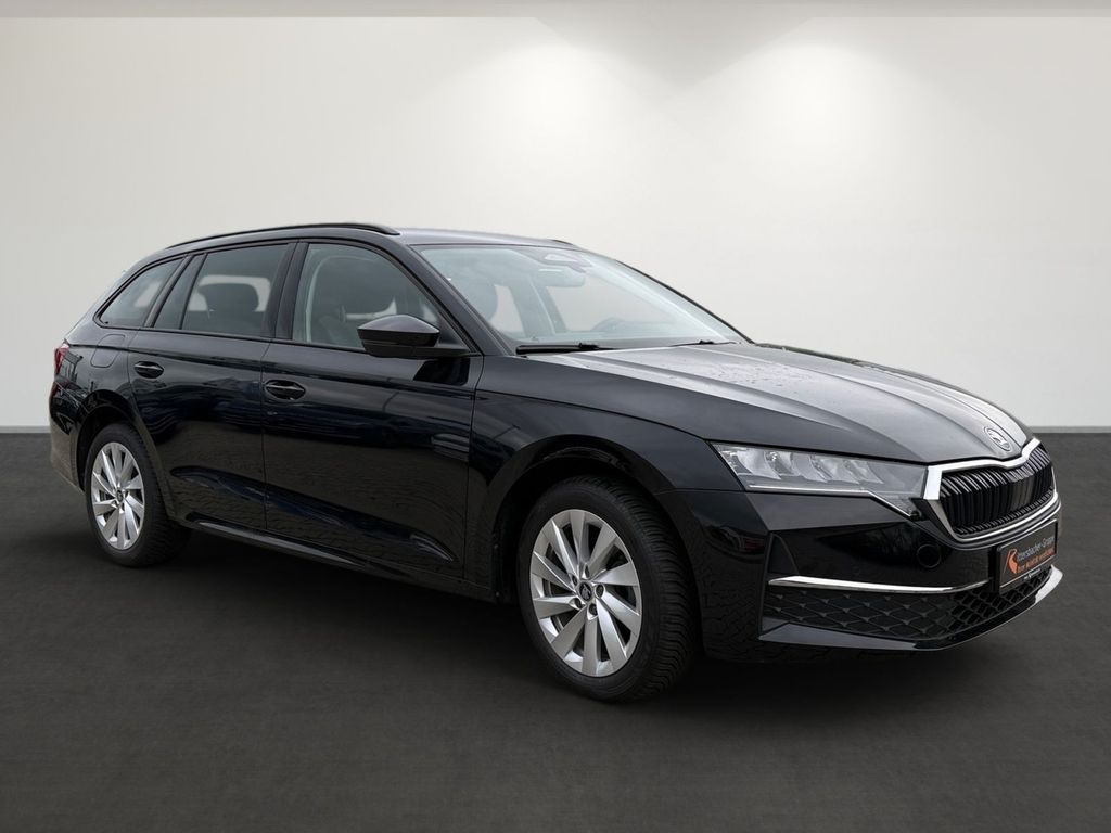 Skoda Octavia — fotografia 3