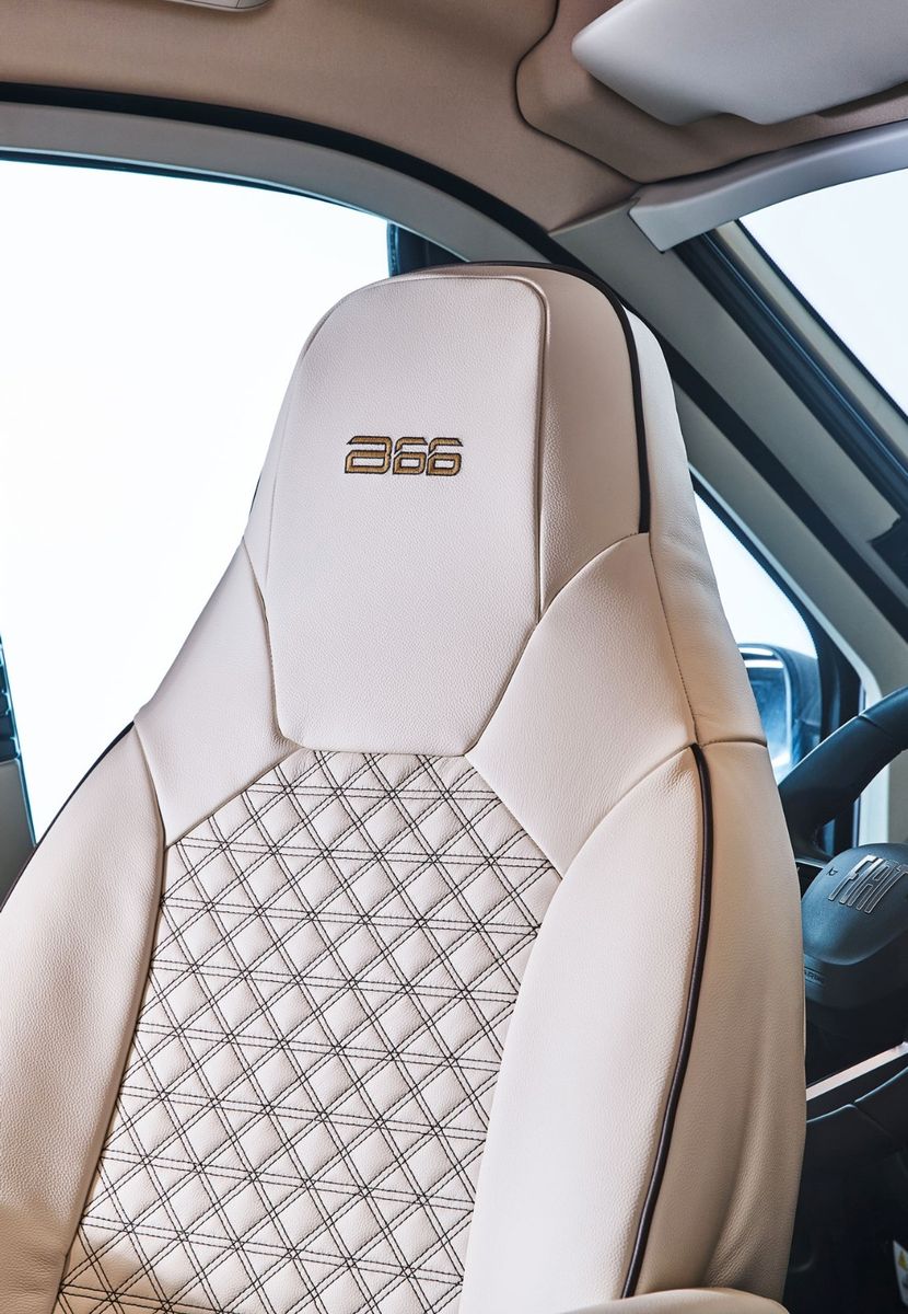 Fahrzeugabbildung Bürstner Campeo C600 B66 SONDERMODELL AUTOMATIK