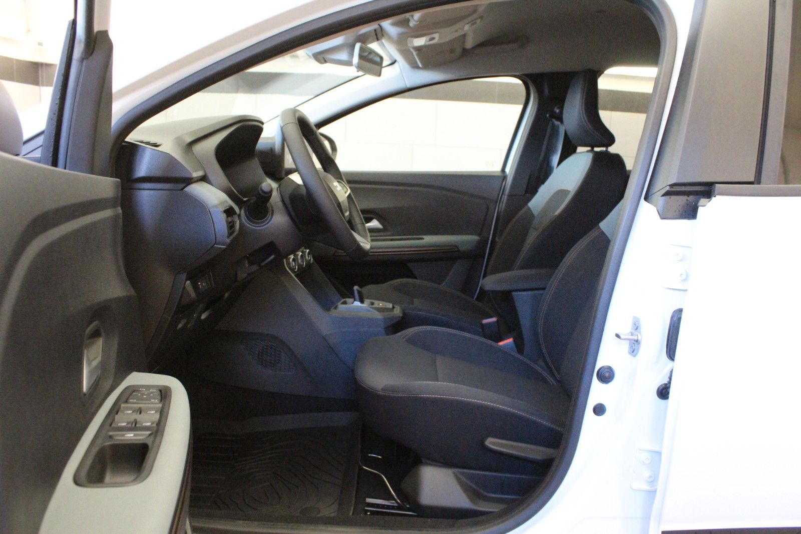 Fahrzeugabbildung Dacia Jogger Hybrid 155 Extreme 5-Sitzer MY 2026