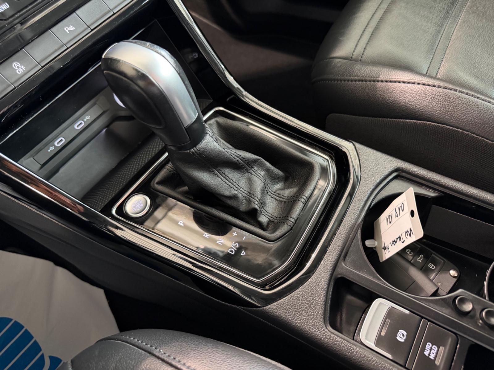 Volkswagen Touran Highline/ViCo/IQ.LIGHT/Cam/AHK/IQ.DRIVE, миниатюра 21