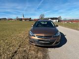 Opel Astra Sports Tourer 1.6 Turbo *TOP Zustand* - Opel Astra: Kombi, 1.6