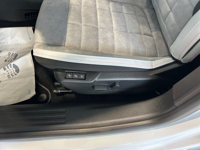 Citroën C4 MAX 145 BAR +360°RFK+Schiebedach+GJR+FSH+HUD+
