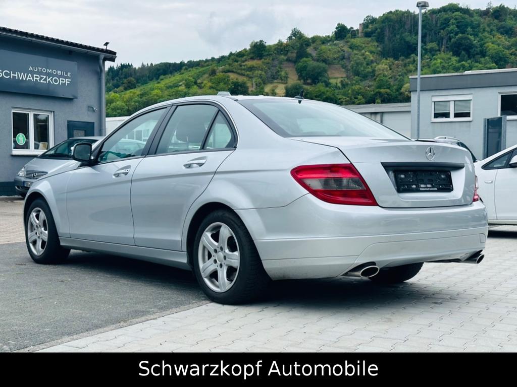 Mercedes-Benz C 230