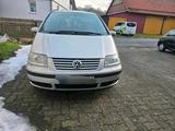 Volkswagen Sharan 1.8 t weniger km 7 sitzer - gebrauchte VW Sharan aus dem Jahr 2003