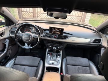 Audi A6 Allroad - 12
