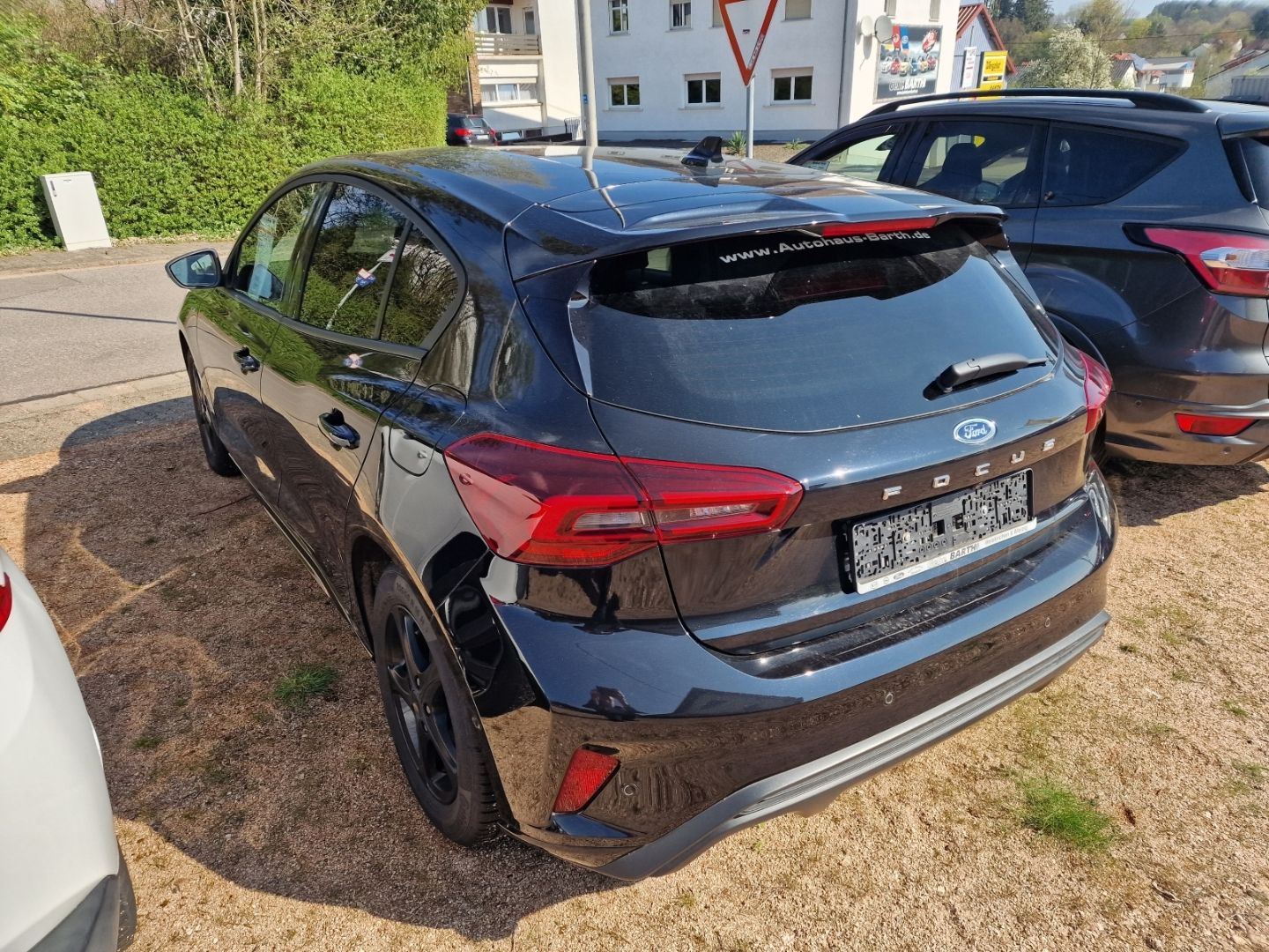 Fahrzeugabbildung Ford Focus ST-Line X Navi Digitales Cockpit LED Blend