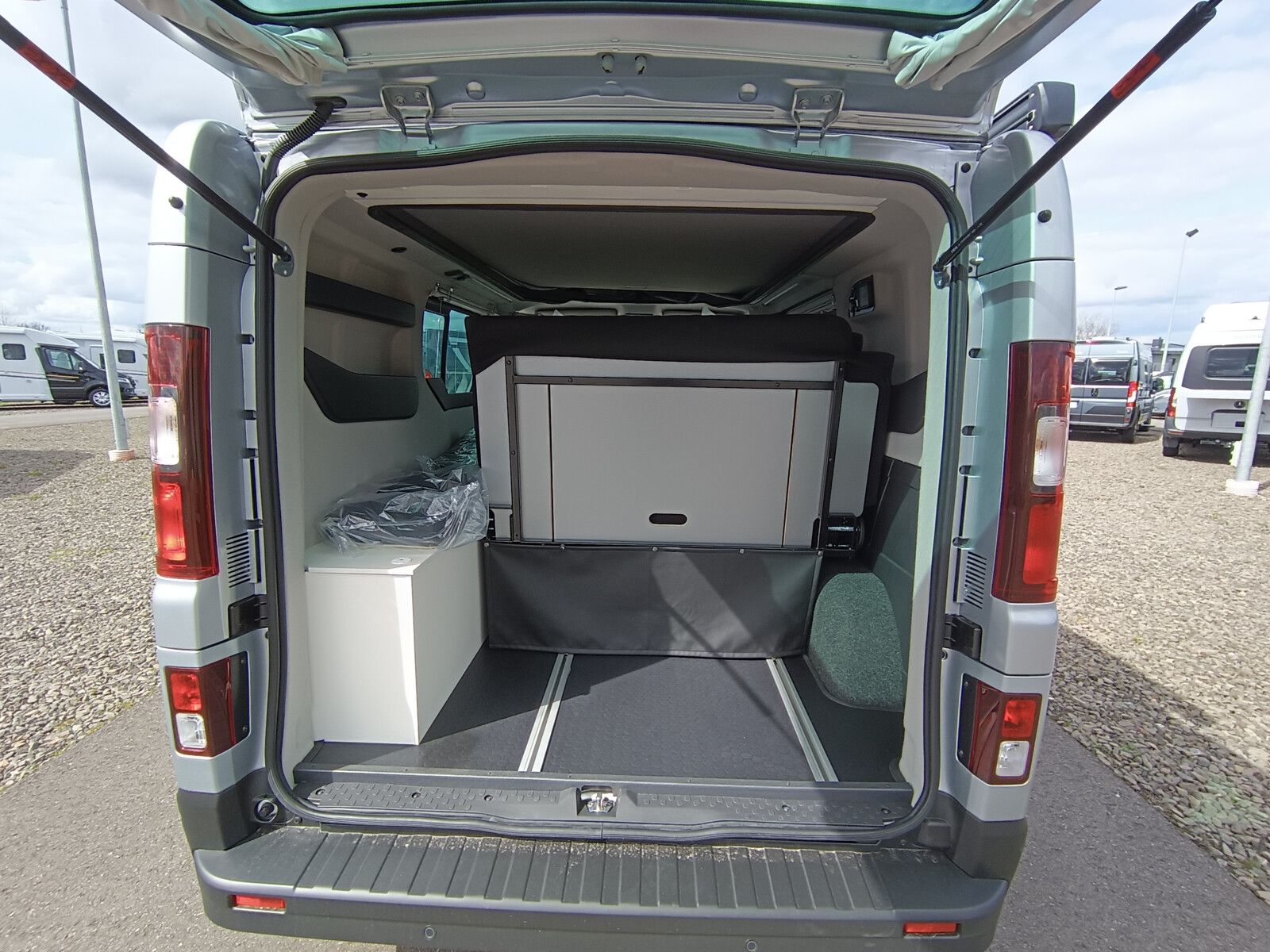 Fahrzeugabbildung Adria Active Base 20150,- Euro Sondernachlass