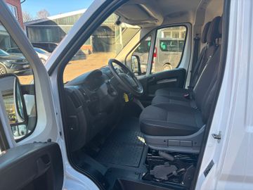 Bild 4 Opel Movano C Kasten HKa L3H2 3.5t Edition