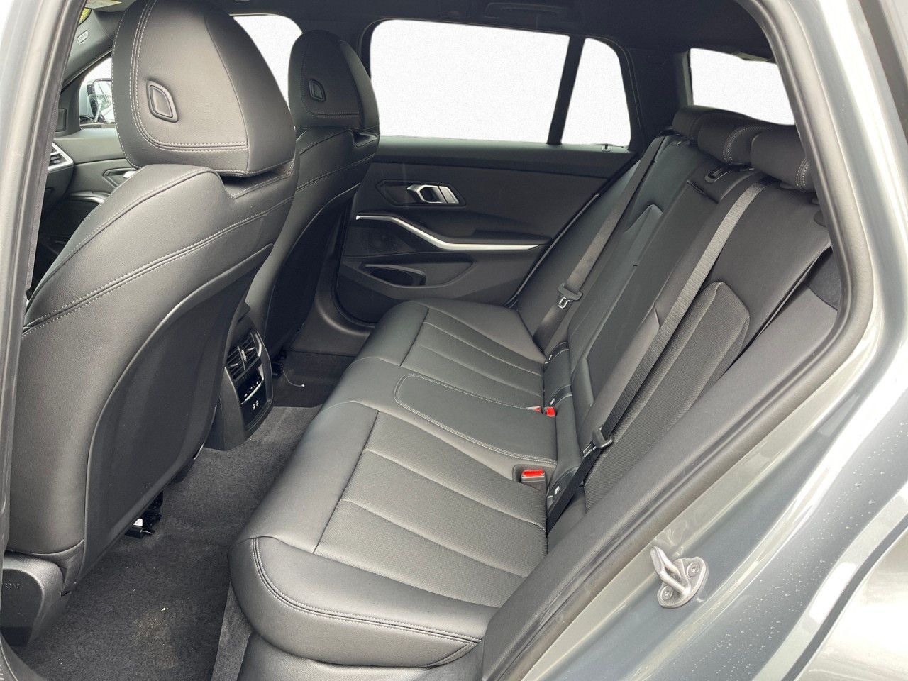 BMW 320 - Bild 13