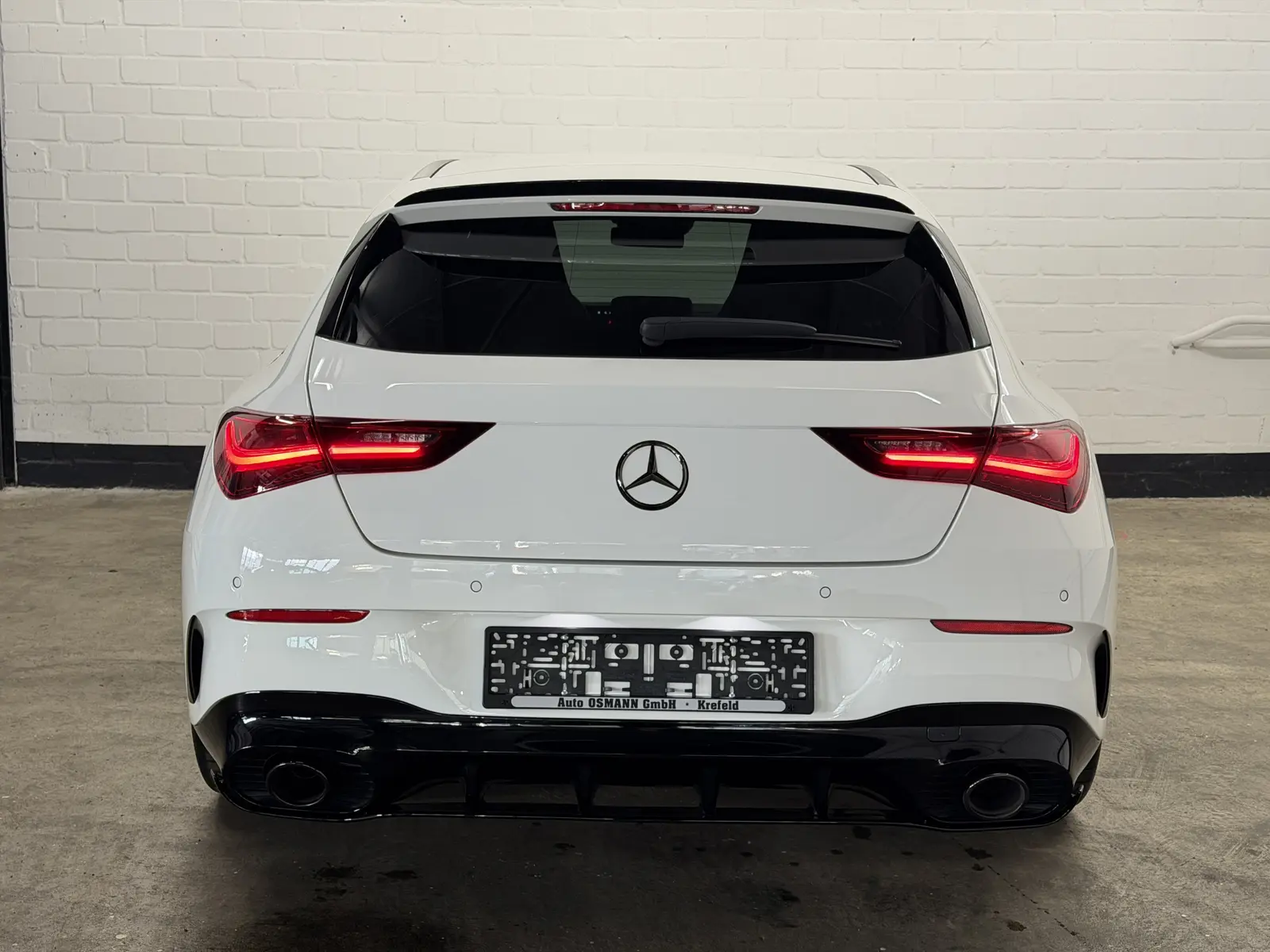 Mercedes-Benz CLA 35 AMG Shooting Brake 4M Speedshift 8G-DCT