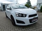 Chevrolet Aveo Schrägheck LT - weiße Chevrolet Aveo