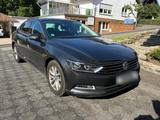 Volkswagen Passat B8 Limousine 2.0 TDI  t... - Volkswagen Passat: 2.8