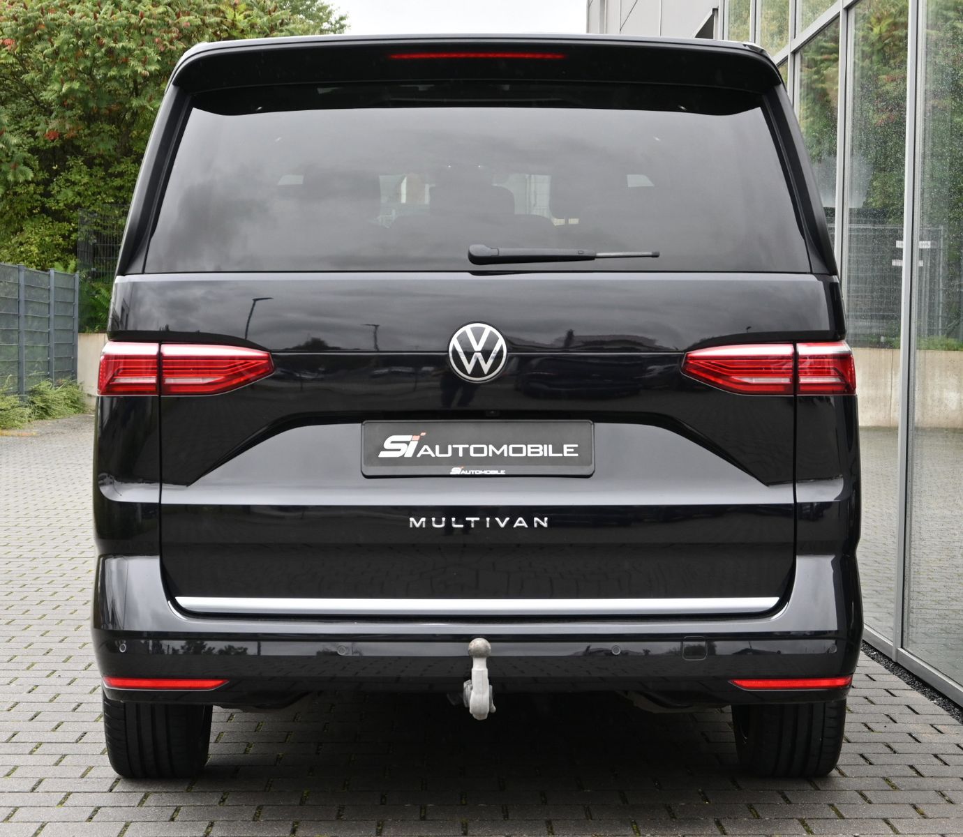 Fahrzeugabbildung Volkswagen T7 Multivan 2.0 TDI DSG Style Lang °MEGAVOLL°