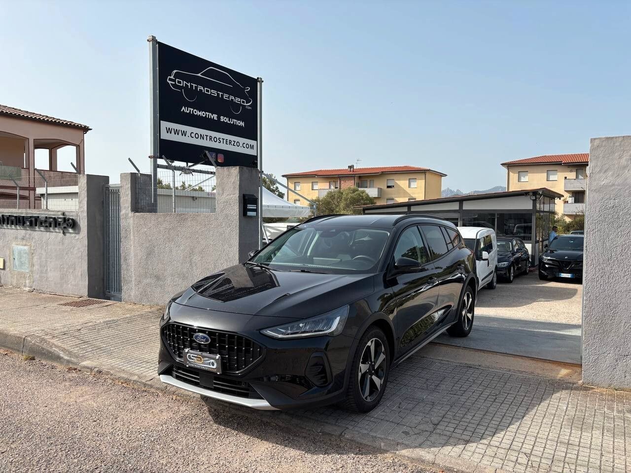 Ford Focus 1.0 EcoBoost Hybrid 125 CV Garanzia f imagem 3
