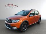 Dacia Sandero II Stepway Celebration*AC*8-Fach*1.Hand* - Dacia Sandero Celebration mit Benzin-Antrieb