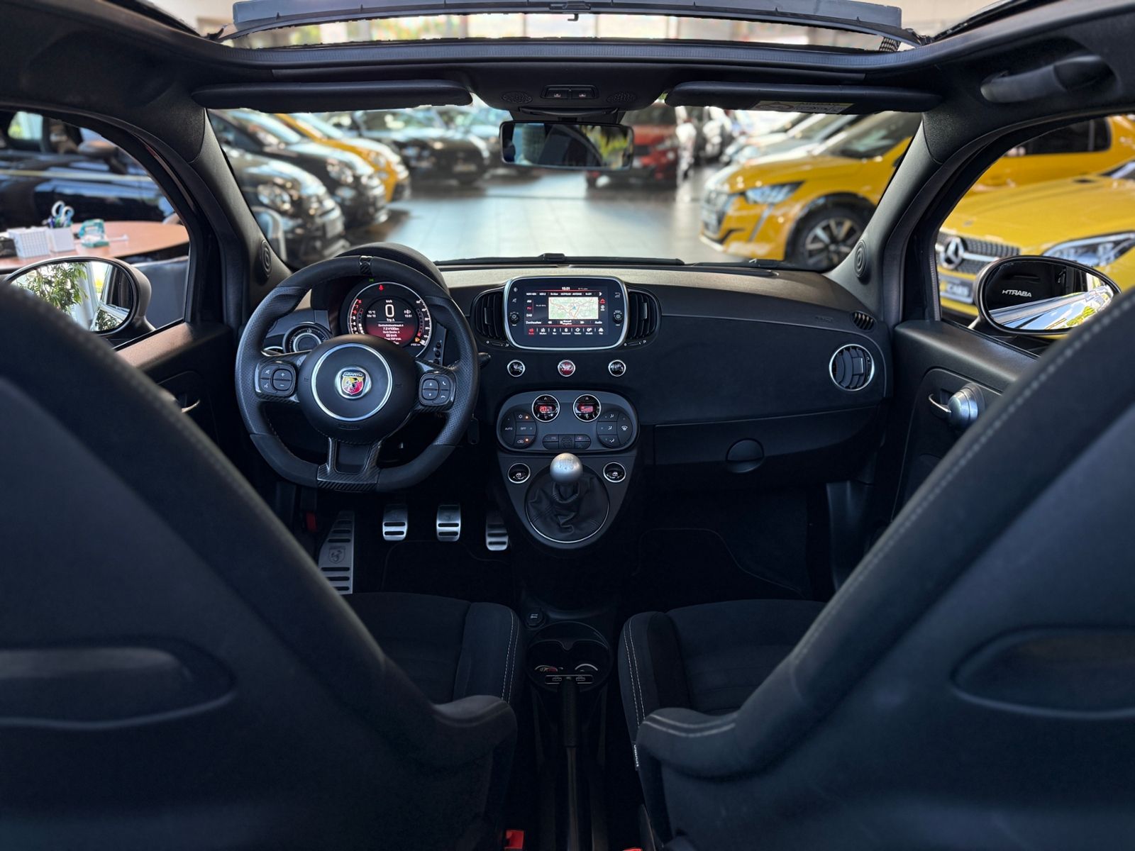 Fahrzeugabbildung Abarth 595C Competizione NAVI ALU